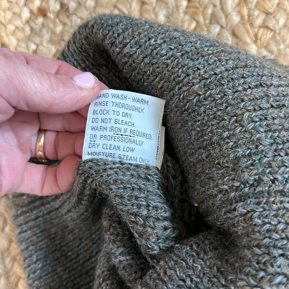 VINTAGE JOSEPH TRICOT MADE IN ENGLAND NEIMAN MARCUS WOOL TUBE SKIRT size S - Picture 9 of 10